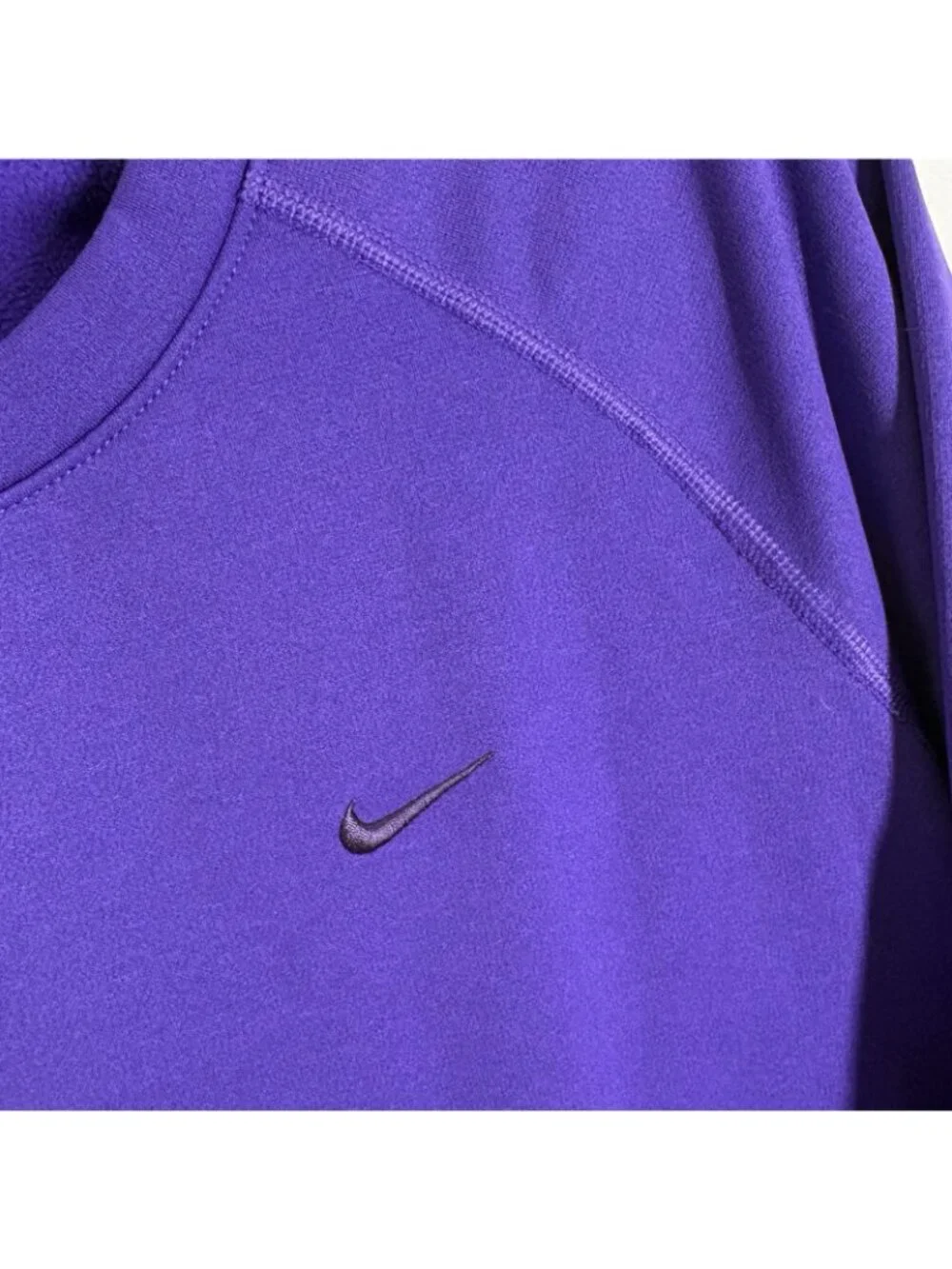 Nike Therma Fit Women L Purple Fleece Raglan Sleeve Crewneck Pullover Sweatshirt